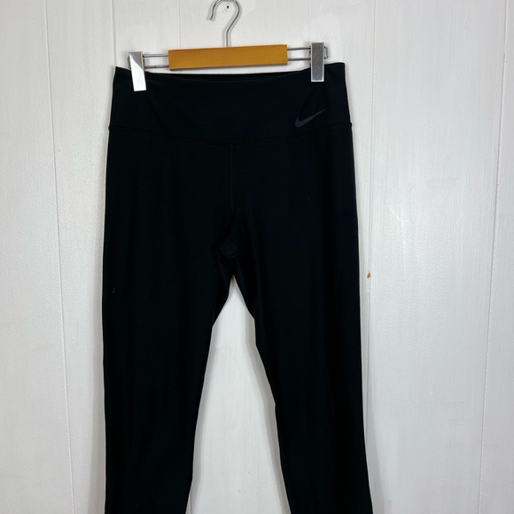 Nike Women's One Mid-Rise Crop Tights Sz M - Picture 7 of 11